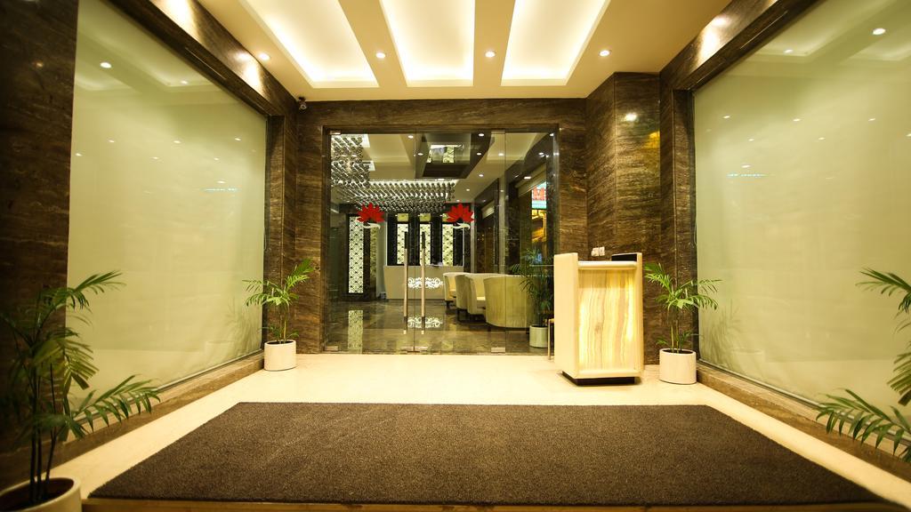 The Prime Balaji Deluxe At New Delhi Railway Station - Free Airport Pickup Nova Deli Exterior foto