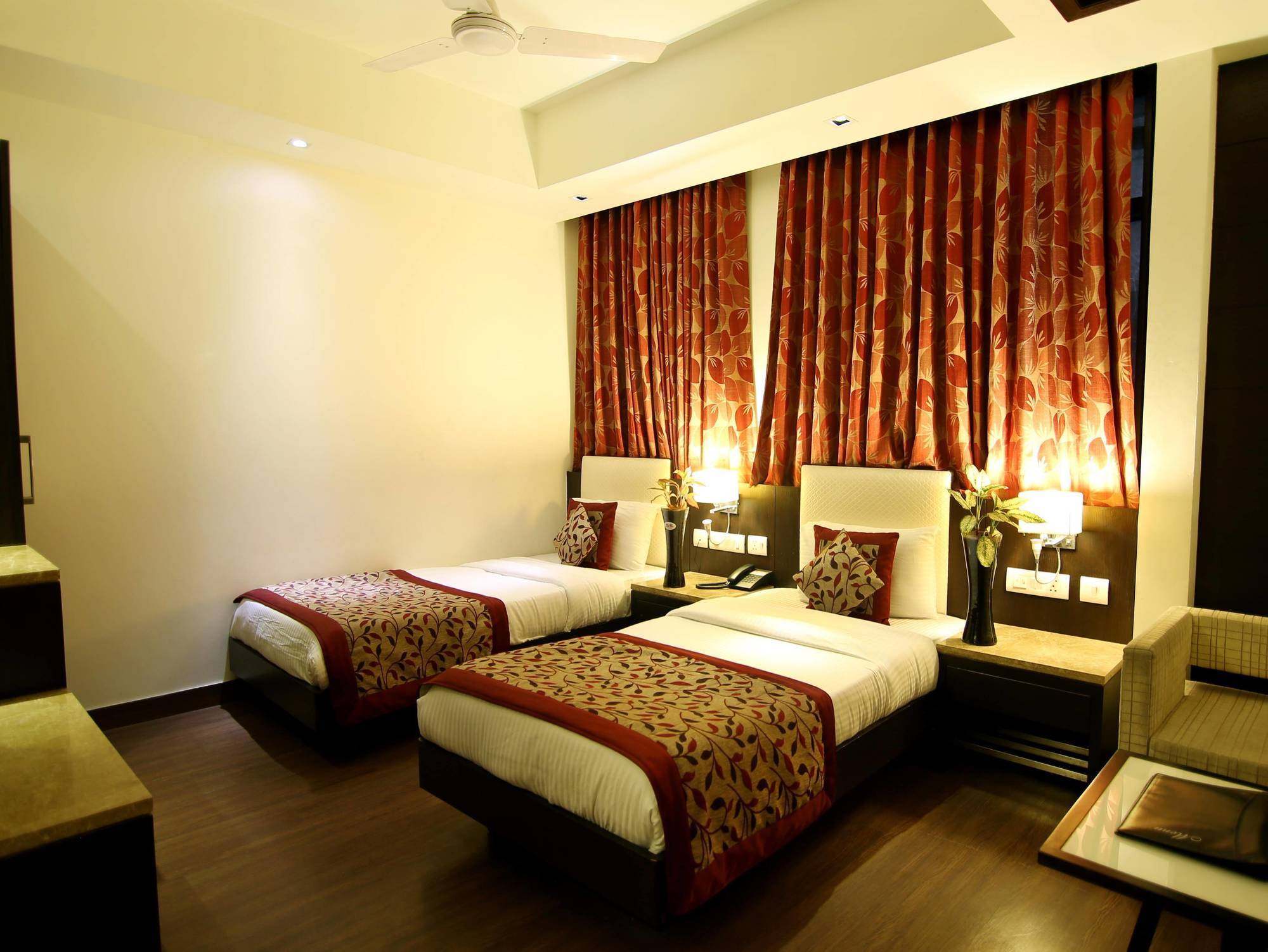 The Prime Balaji Deluxe At New Delhi Railway Station - Free Airport Pickup Nova Deli Exterior foto